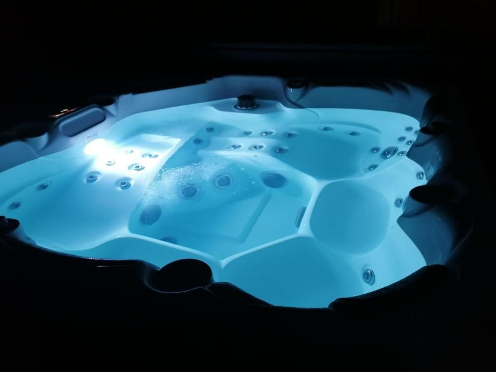 Gite De Charme Spa Privatif L'Oustau Di Tonin Malaucène Exterior foto